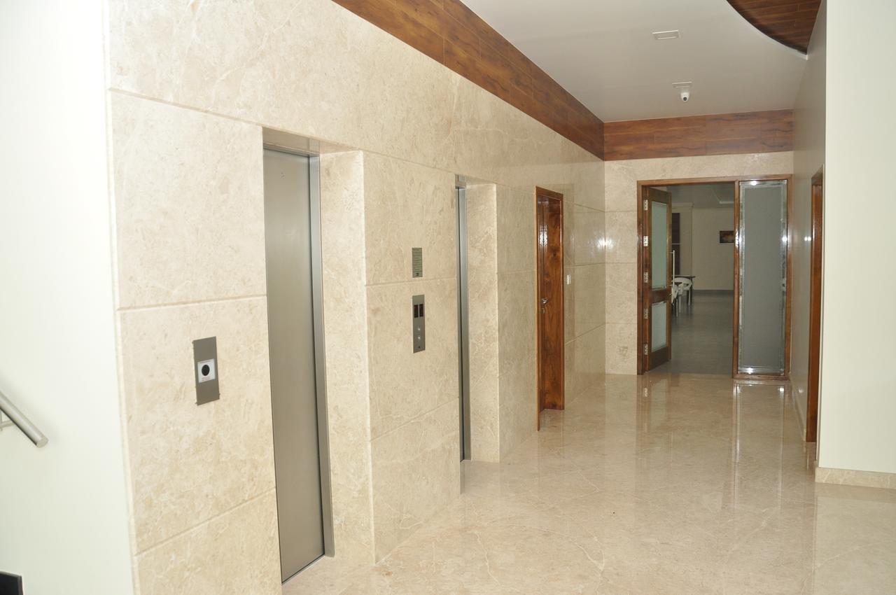 Palguni Residency Hotel Hassan Ngoại thất bức ảnh