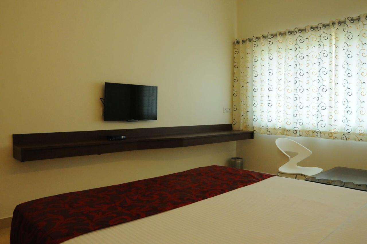 Palguni Residency Hotel Hassan Ngoại thất bức ảnh